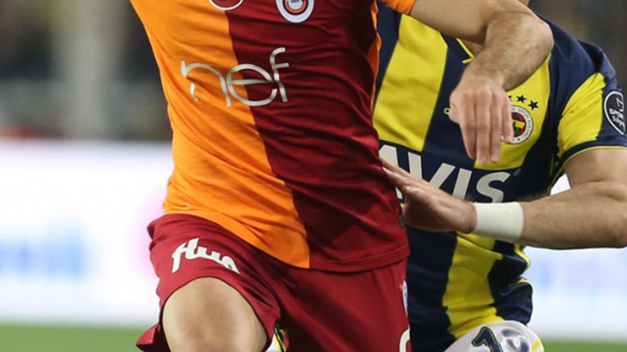 Galatasaray ve Fenerbahçe için Aleix Vidal iddiası