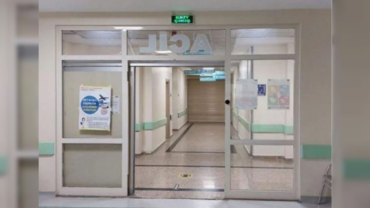 Çukurova Devlet Hastanesi Acil Servisi, 50 kişilik grup tarafından basıldı