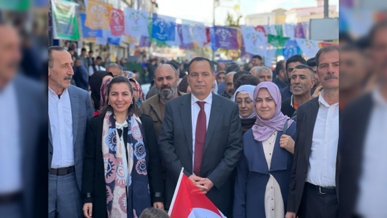 Bitlis'liler: Seçimde 3 vekili de çıkaracağız