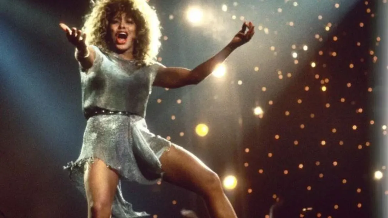 Rock’n Roll kraliçesi Tina Turner artık sonsuzlukta