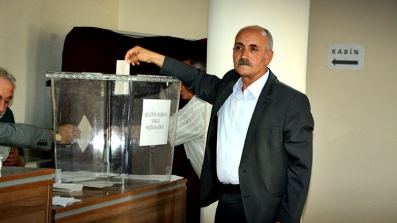 Patnos Belediyesi'nin yeni eşbaşkanı seçildi