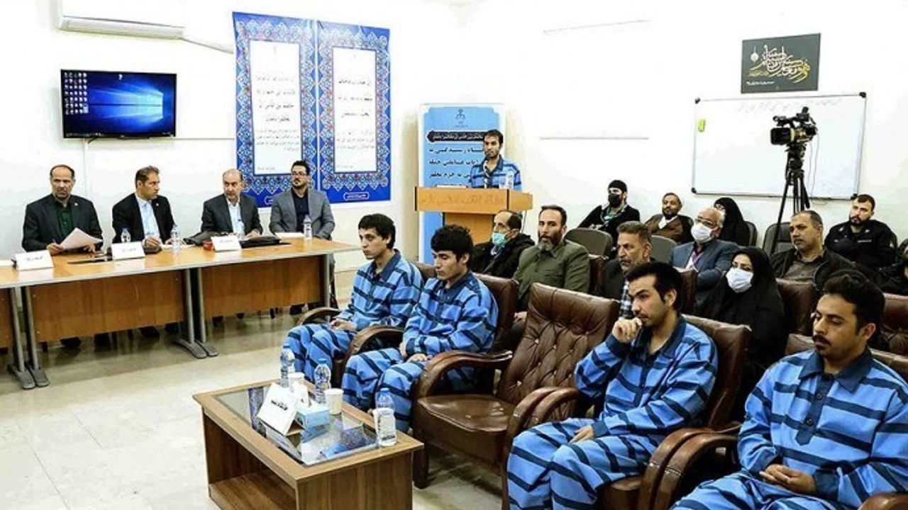 İran’da ‘delilsiz davada’ 2 Afganistanlı idam edildi