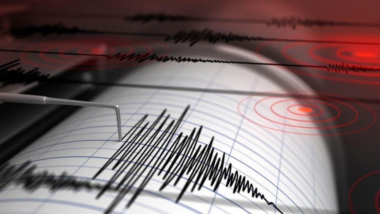 Hani'de 4.2  Antalya ise 4.5 büyüklüğünde deprem!