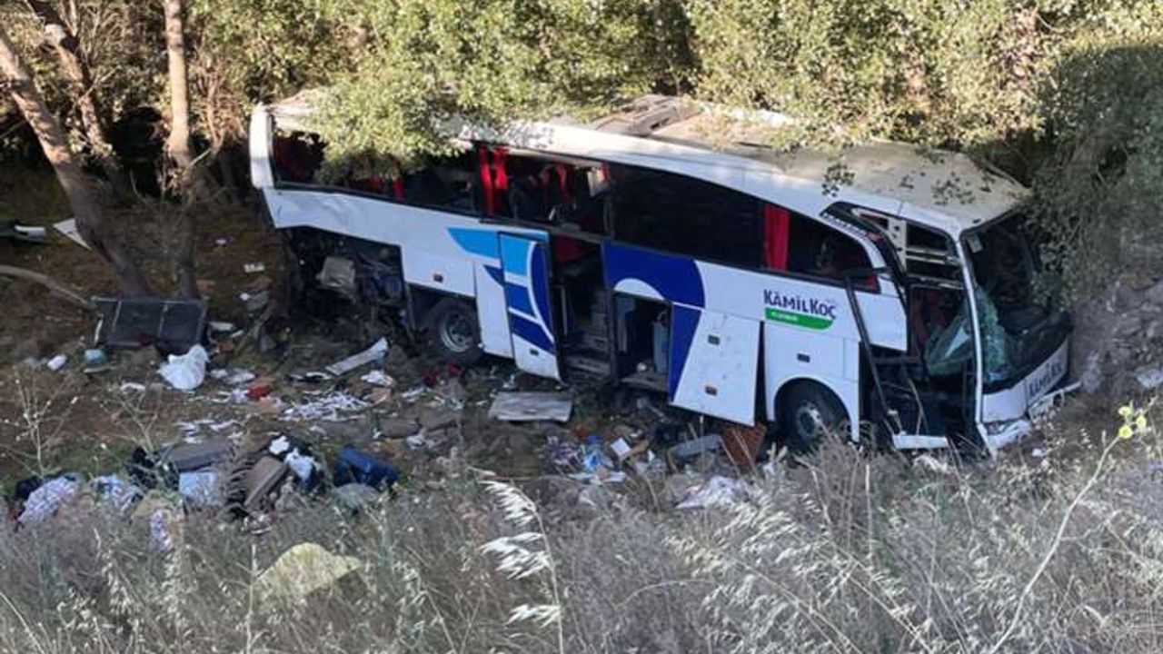 Yozgat'ta otobüs kazasında ölen 12 kişinin kimliği belli oldu