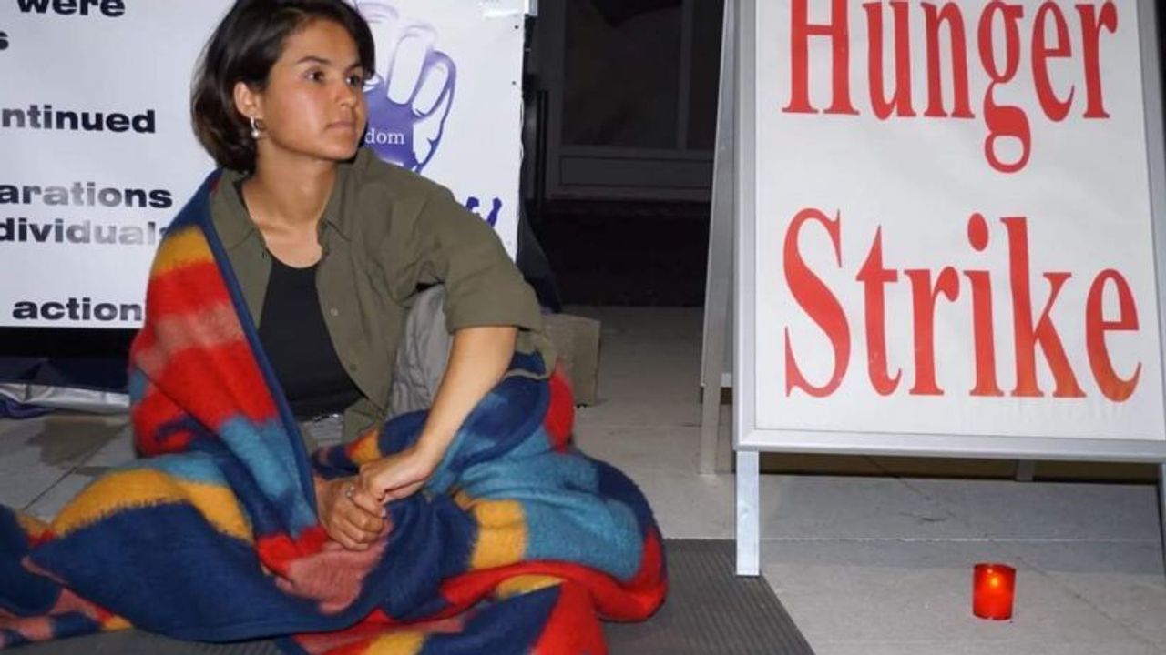 Taliban'a karşı açlık grevinde olan Paryani hastaneye kaldırıldı