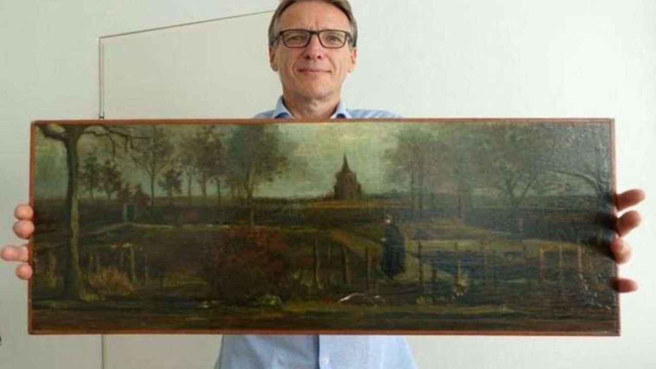 Hollanda’da çalınan Van Gogh tablosu IKEA çantasında iade edildi