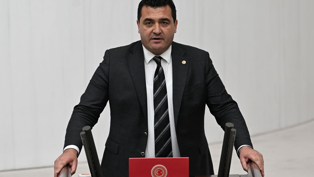 CHP'li Karasu: Sivas öğretmenevi ne zaman bitecek