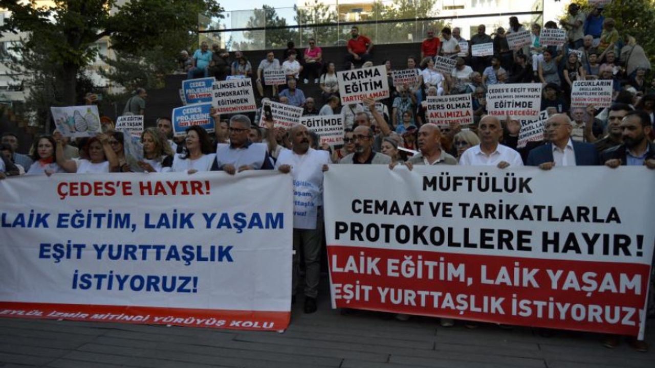 Bitlis'te ÇEDES kapsamında öğrencilere 'şeytan taşlama' dersi