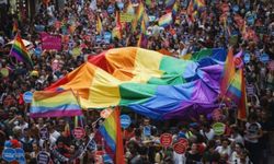 Onur Yürüyüşü öncesi LGBTİ+ komitesi'nden Başaran Cumhuriyet'te konuştu