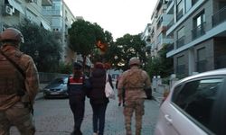 İzmir'de ev baskınları: 5 gözaltı