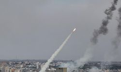Savaş başladı! İran'dan İsrail'e saldırı