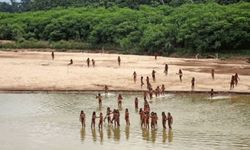 Amazon'da kabile üyeleri toplu halde görüntülendi