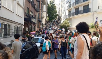 "20. İstanbul LGBTİQA+ Onur Yürüyüşü" 'ünden: En az 350 kişi gözaltında
