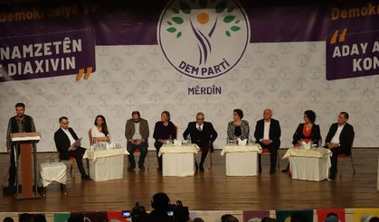 DEM Parti’nin Mardin Büyükşehir aday adayları canlı yayında kendilerini tanıttı