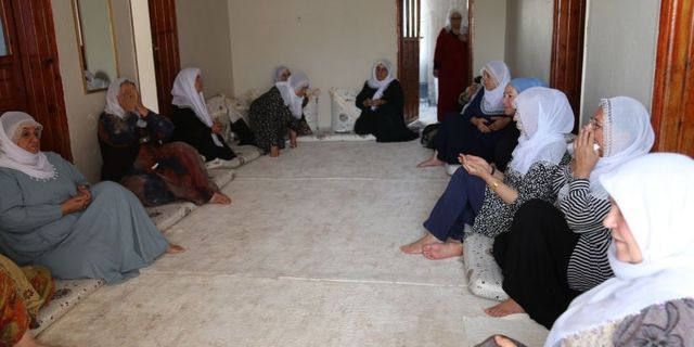 Barış Anneleri'nden Xeme Akdoğan’ın ailesine taziye ziyareti