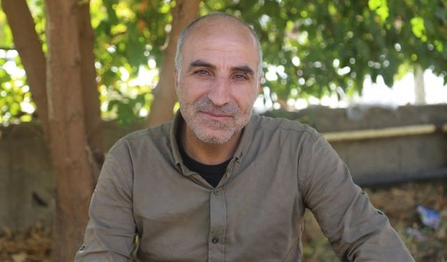 Rojnameger Ertaş: Zimanê gelê kurd tê darizandin