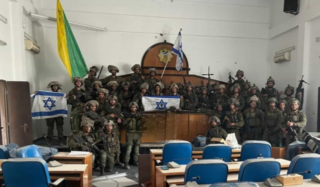 İsrail ordusu Gazze’de parlamento binasına girdi