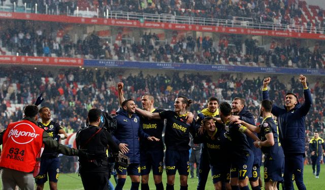 Fenerbahçe İstanbul'a lider dönüyor!