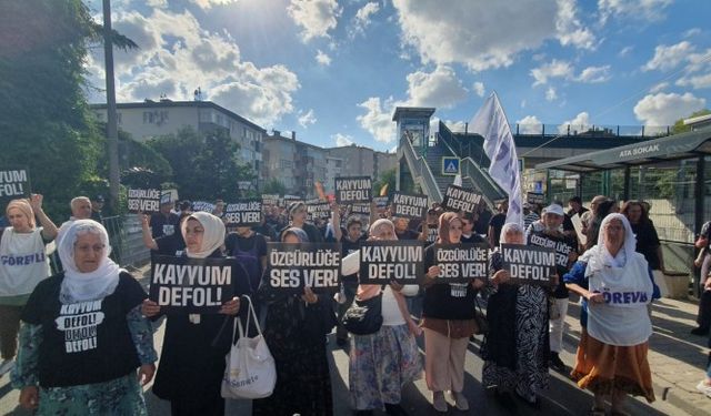 İstanbul'da kayyıma karşı miting öncesi yürüyüş