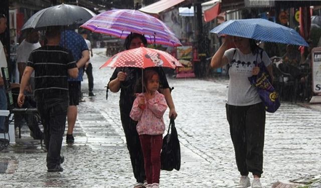 Meteoroloji'den kuvvetli sağanak uyarısı