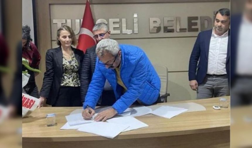 Komünist Başkan Fatih Mehmet Maçoğlu imzayı attı: Yüzde 85 maaş artışı!