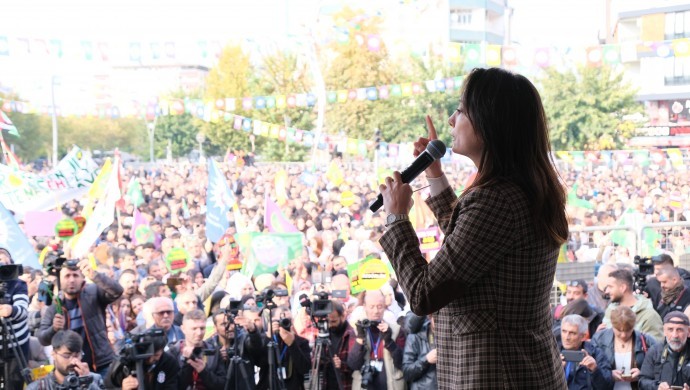 690X390Cc Btm 17 11 2024 Miting Hatimogullari Konusma7